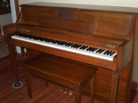 Baldwin Upright Piano