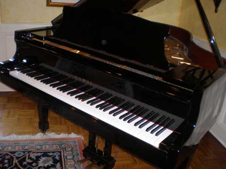 Beautiful Kawai Piano in East Memphis